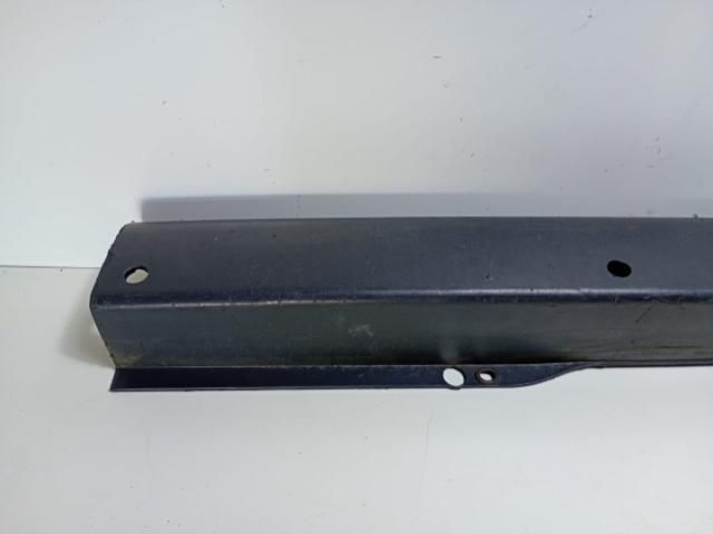 bontott MERCEDES-BENZ SPRINTER Hátsó Lökhárító (Üresen)