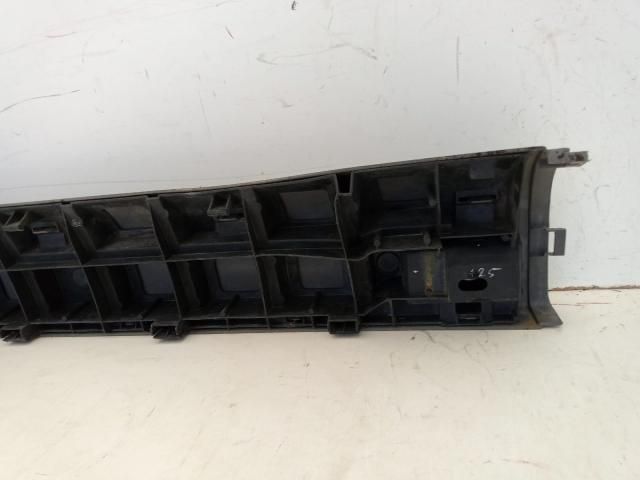 bontott MERCEDES-BENZ SPRINTER Hátsó Lökhárító (Üresen)