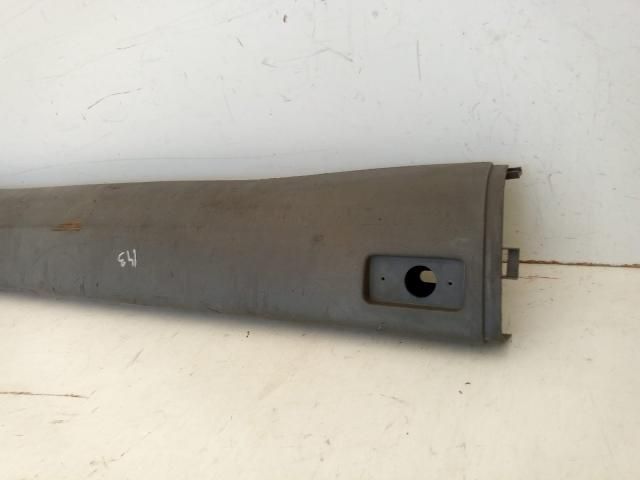 bontott MERCEDES-BENZ SPRINTER Hátsó Lökhárító (Üresen)