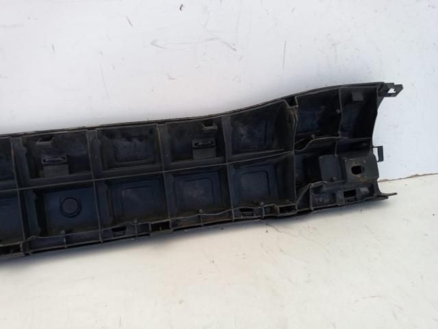 bontott MERCEDES-BENZ SPRINTER Hátsó Lökhárító (Üresen)