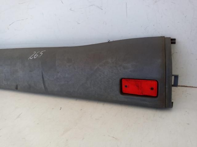 bontott MERCEDES-BENZ SPRINTER Hátsó Lökhárító (Üresen)