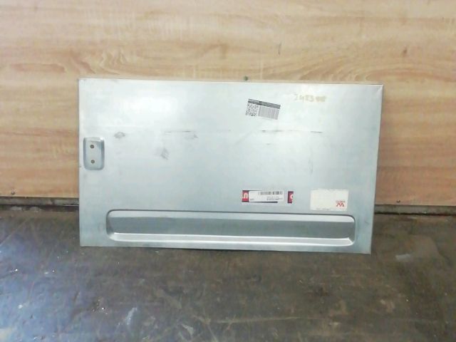 bontott MERCEDES-BENZ SPRINTER Jobb Csomagtérajtó (Üres lemez)