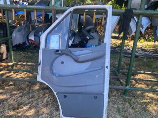 bontott MERCEDES-BENZ SPRINTER Jobb első Ajtó (Részeivel)