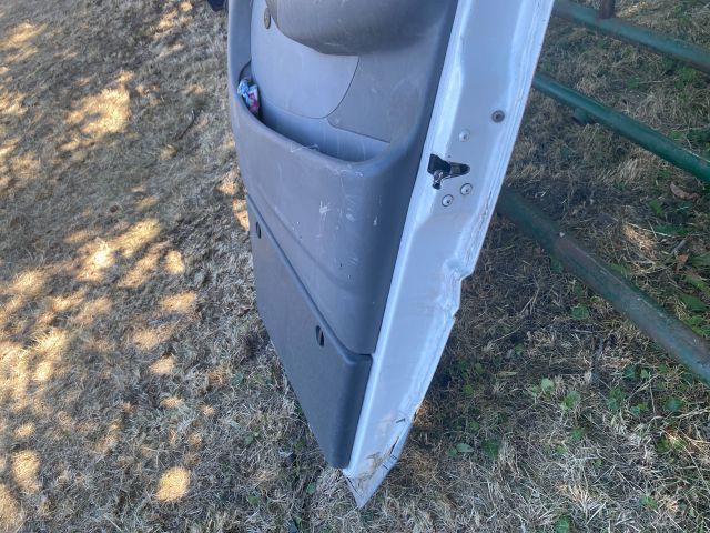 bontott MERCEDES-BENZ SPRINTER Jobb első Ajtó (Részeivel)