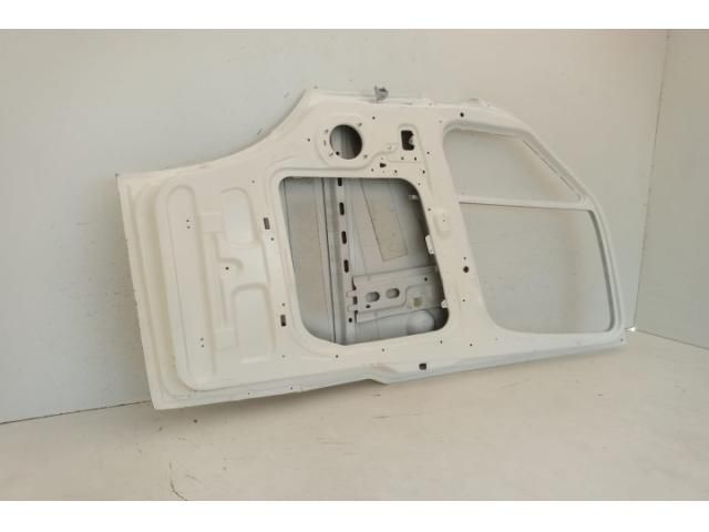 bontott MERCEDES-BENZ SPRINTER Jobb első Ajtó (Üres lemez)