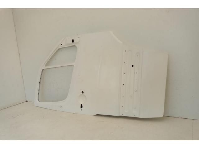 bontott MERCEDES-BENZ SPRINTER Jobb első Ajtó (Üres lemez)