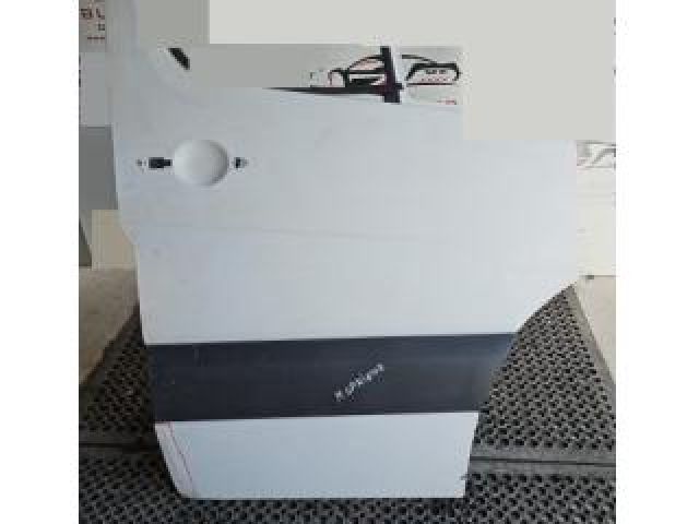 bontott MERCEDES-BENZ SPRINTER Jobb első Ajtó (Üres lemez)