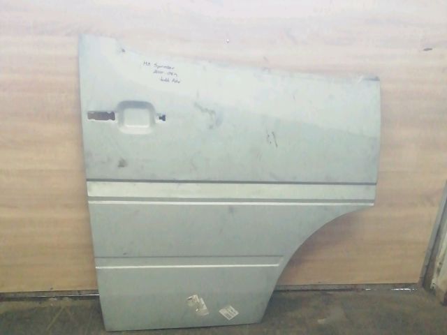 bontott MERCEDES-BENZ SPRINTER Jobb első Ajtó (Üres lemez)