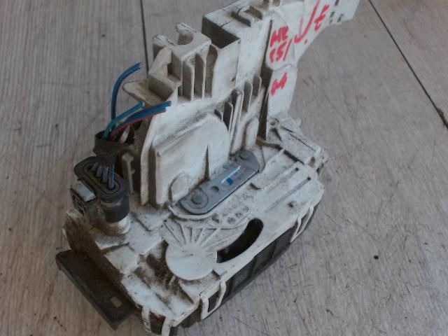 bontott MERCEDES-BENZ SPRINTER Jobb első Ajtózár