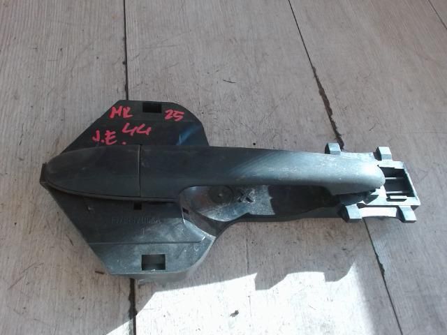 bontott MERCEDES-BENZ SPRINTER Jobb első Külső Kilincs