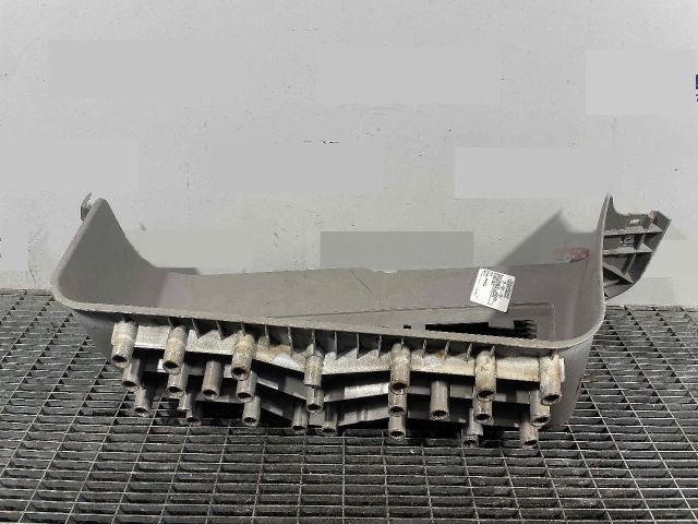 bontott MERCEDES-BENZ SPRINTER Jobb első Küszöb Díszléc