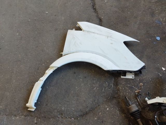 bontott MERCEDES-BENZ SPRINTER Jobb első Sárvédő