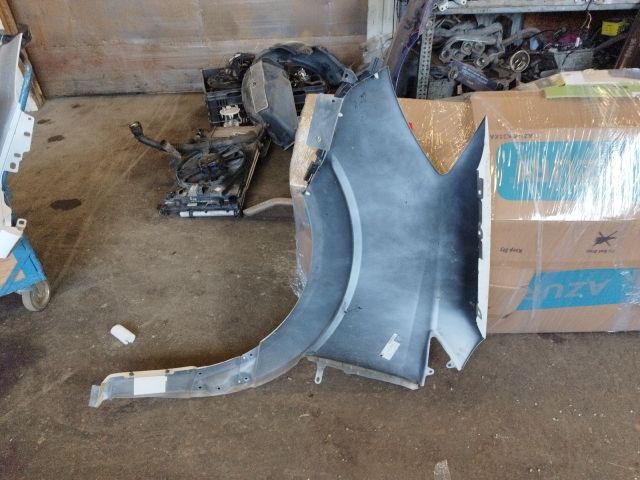 bontott MERCEDES-BENZ SPRINTER Jobb első Sárvédő