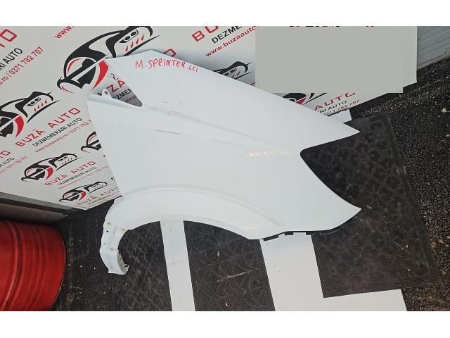 bontott MERCEDES-BENZ SPRINTER Jobb első Sárvédő