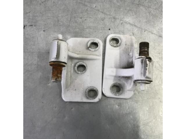 bontott MERCEDES-BENZ SPRINTER Jobb első Zsanér