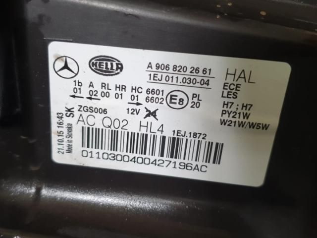 bontott MERCEDES-BENZ SPRINTER Jobb Fényszóró