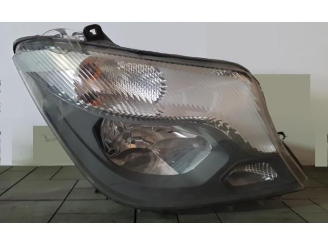 bontott MERCEDES-BENZ SPRINTER Jobb Fényszóró