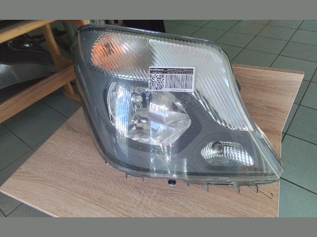 bontott MERCEDES-BENZ SPRINTER Jobb Fényszóró