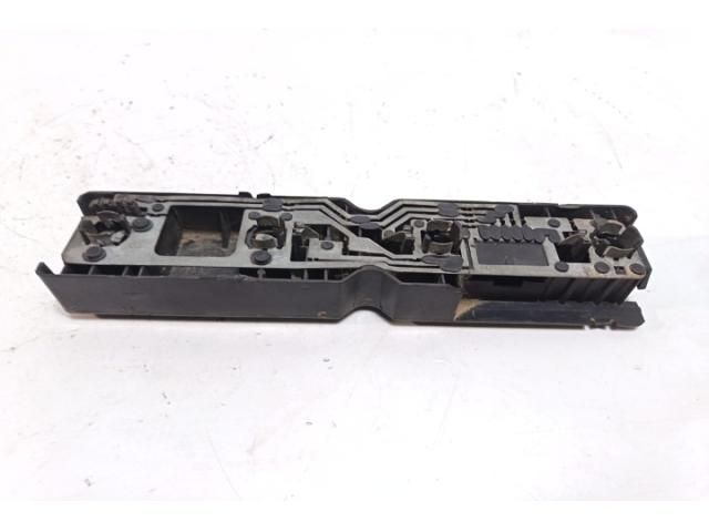 bontott MERCEDES-BENZ SPRINTER Jobb Hátsó Lámpa Foglalat