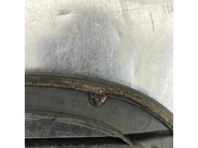 bontott MERCEDES-BENZ SPRINTER Jobb Ködlámpa Rács