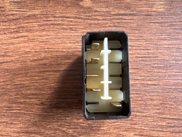 bontott MERCEDES-BENZ SPRINTER Kapcsoló (Magában)