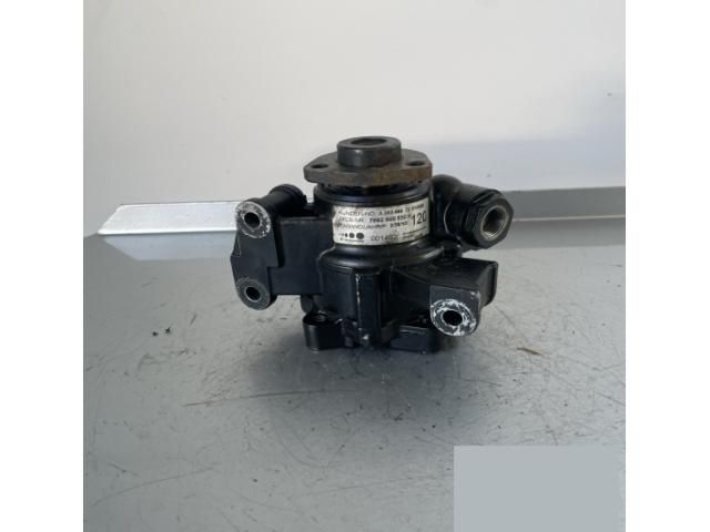 bontott MERCEDES-BENZ SPRINTER Kormányszervó Motor (Elektromos)