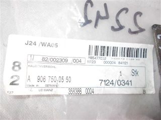 bontott MERCEDES-BENZ SPRINTER Motorháztető Jobb Zsanér