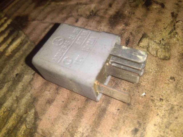 bontott MERCEDES-BENZ SPRINTER Relé