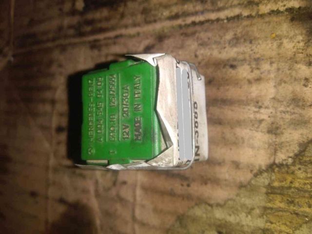 bontott MERCEDES-BENZ SPRINTER Relé