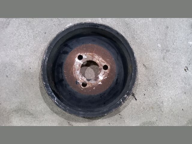 bontott MERCEDES-BENZ SPRINTER Szervó Szivattyú Szíjtárcsa