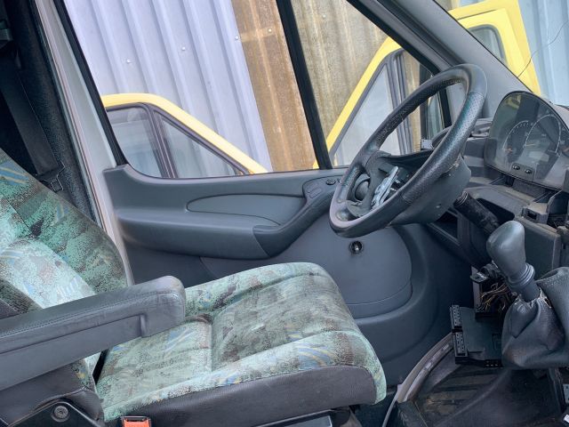 bontott MERCEDES-BENZ SPRINTER Tetőkárpit