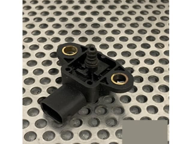 bontott MERCEDES-BENZ SPRINTER Töltőnyomás Érzékelő