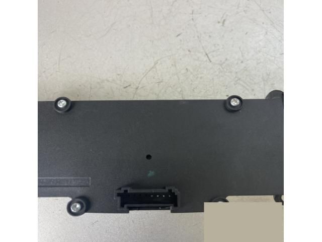 bontott MERCEDES-BENZ SPRINTER Vészvillogó Kapcsoló