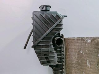 bontott MERCEDES-BENZ SPRINTER Vízhűtő Radiátor Tartó