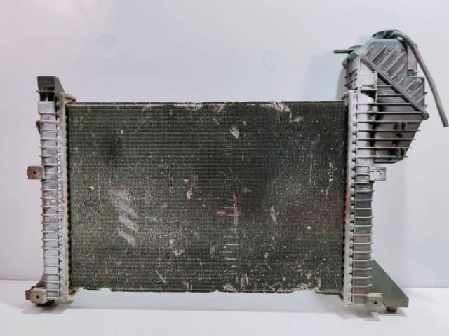 bontott MERCEDES-BENZ SPRINTER Vízhűtő Radiátor Tartó