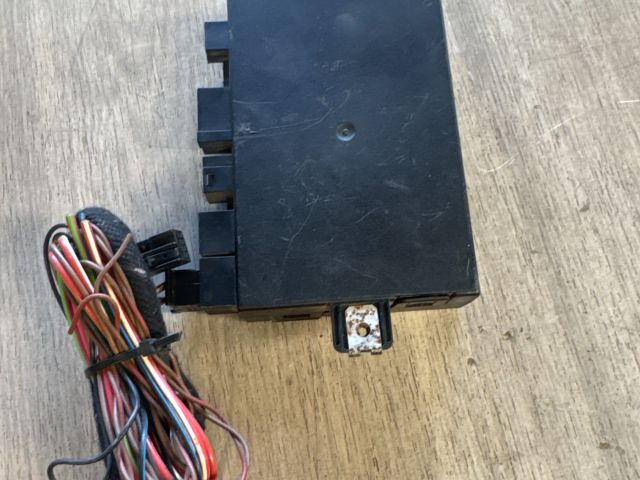 bontott MERCEDES-BENZ SPRINTER Vonóhorog Elektronika