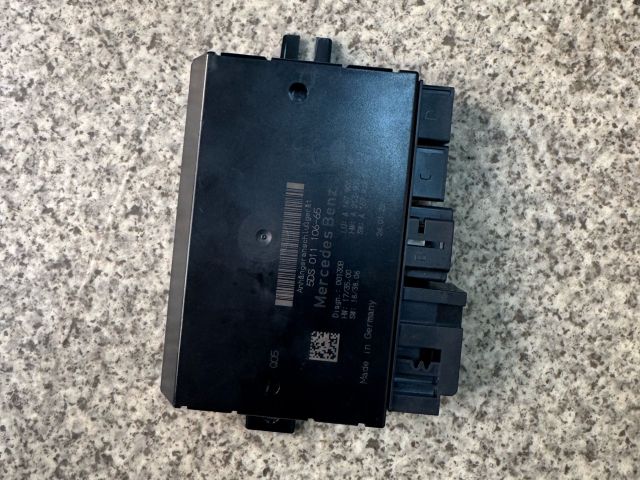 bontott MERCEDES-BENZ SPRINTER Vonóhorog Elektronika