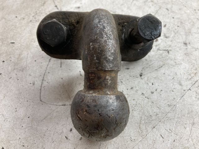 bontott MERCEDES-BENZ SPRINTER Vonóhorog