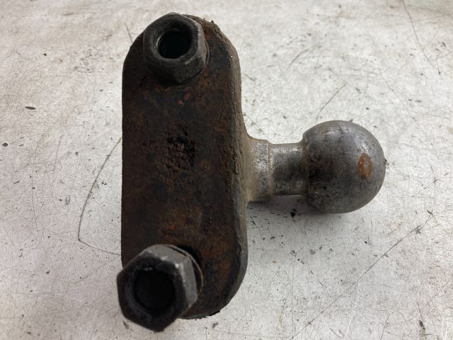 bontott MERCEDES-BENZ SPRINTER Vonóhorog