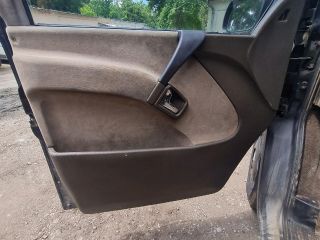 bontott MERCEDES-BENZ V-CLASS Bal első Ajtó Kárpit