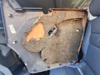 bontott MERCEDES-BENZ V-CLASS Bal első Ajtó Kárpit