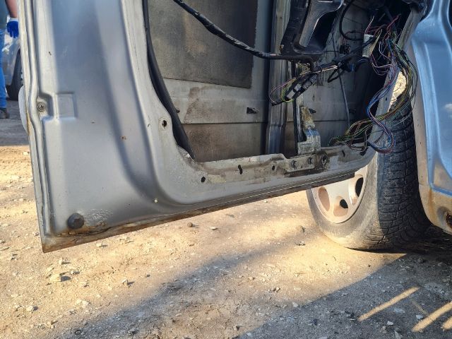 bontott MERCEDES-BENZ V-CLASS Bal első Ajtó (Üres lemez)