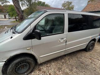 bontott MERCEDES-BENZ V-CLASS Bal első Ajtó (Üres lemez)