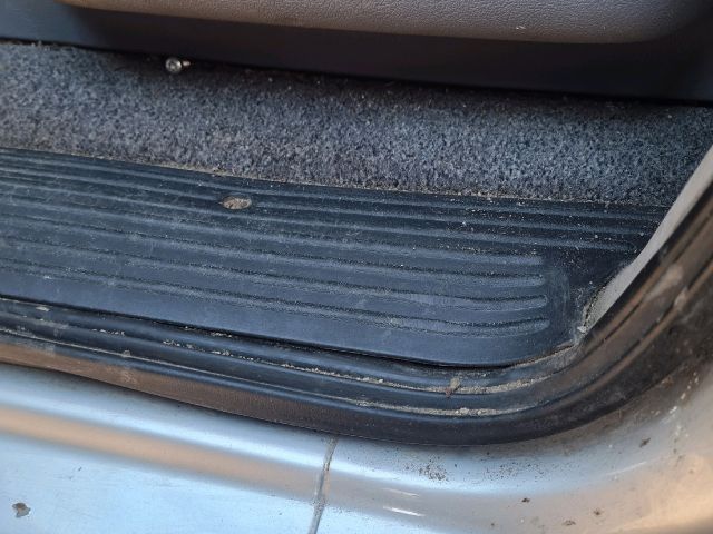 bontott MERCEDES-BENZ V-CLASS Bal első Belső Küszöb Burkolat