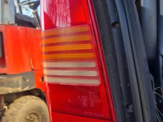 bontott MERCEDES-BENZ V-CLASS Bal Hátsó Lámpa