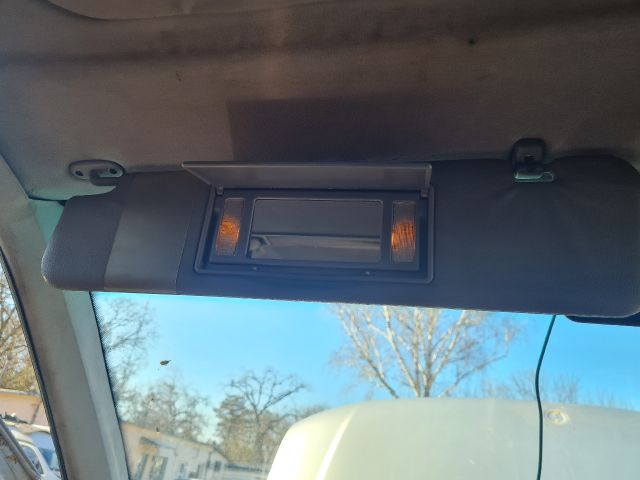 bontott MERCEDES-BENZ V-CLASS Bal Napellenző