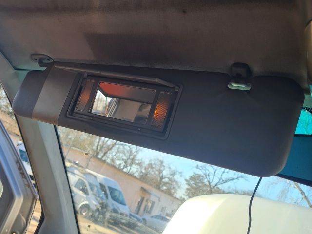 bontott MERCEDES-BENZ V-CLASS Bal Napellenző