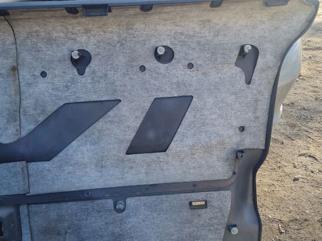 bontott MERCEDES-BENZ V-CLASS Csomagtérajtó Kárpit