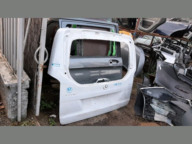 bontott MERCEDES-BENZ V-CLASS Csomagtérajtó (Üres lemez)