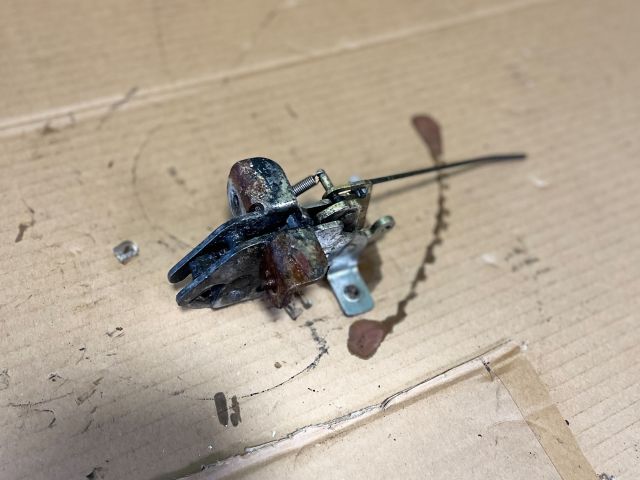 bontott MERCEDES-BENZ V-CLASS Csomagtérajtó Zárszerkezet